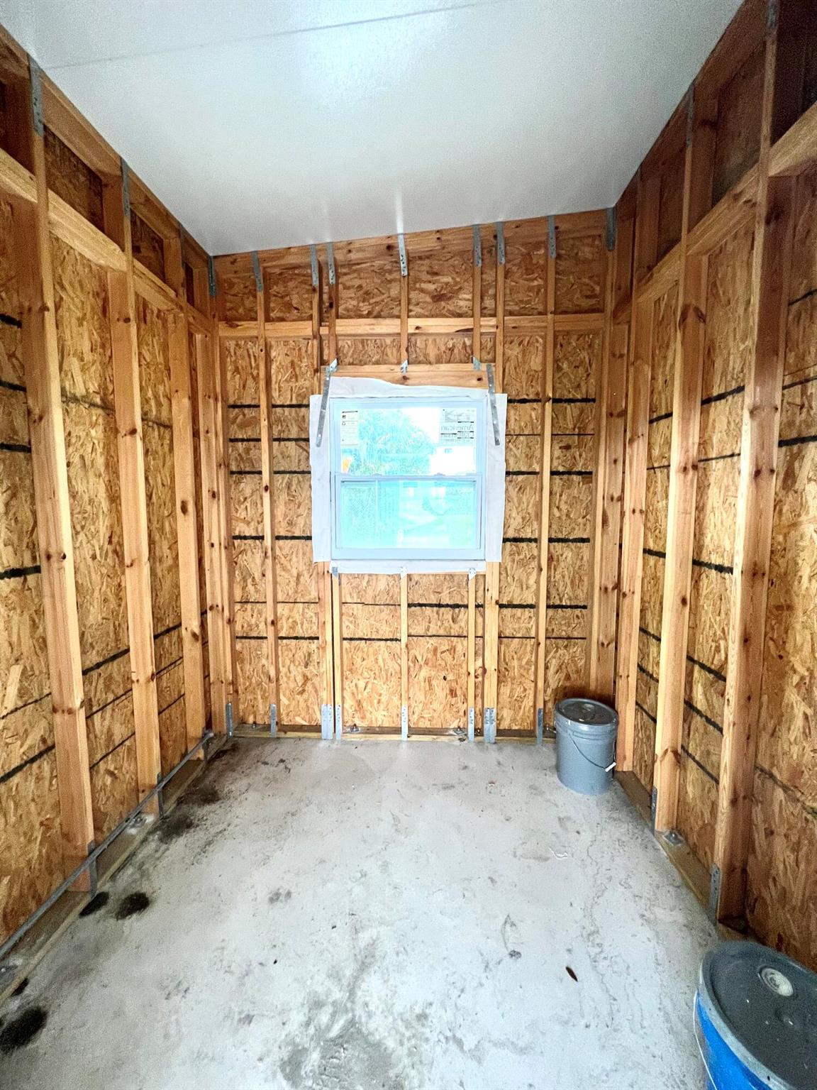 Palm Lake Coop - Residential Lease