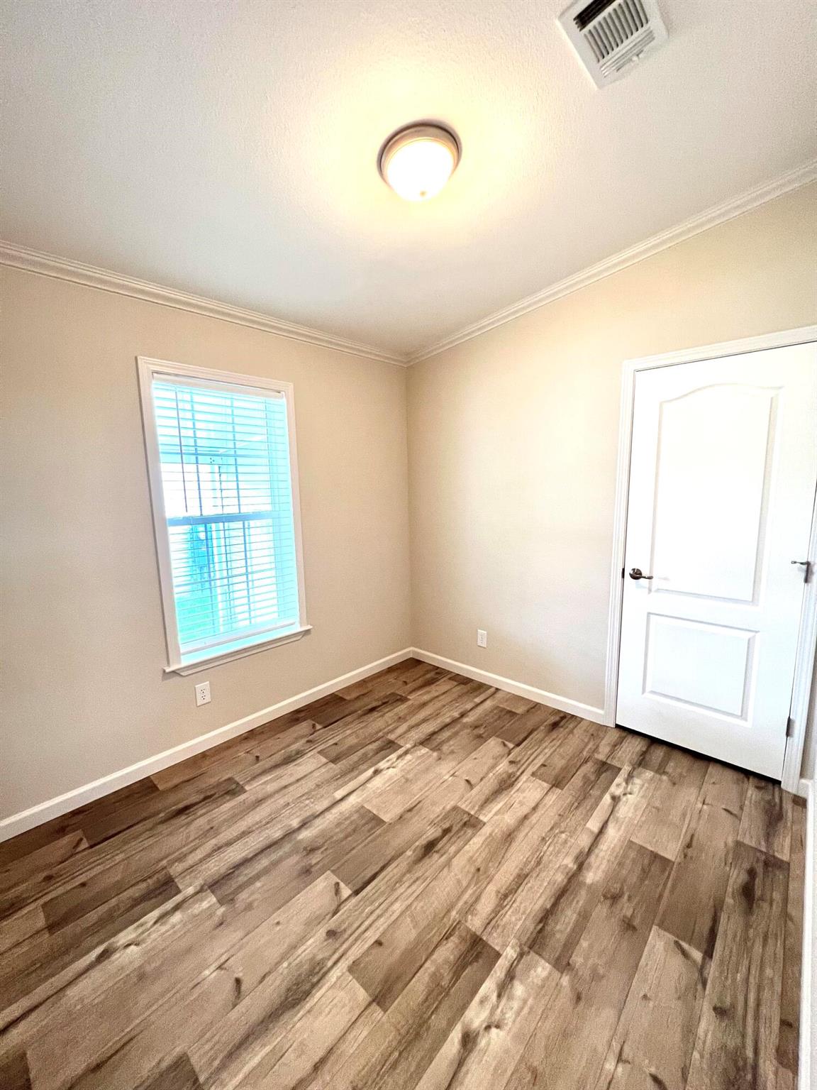 Palm Lake Coop - Residential Lease