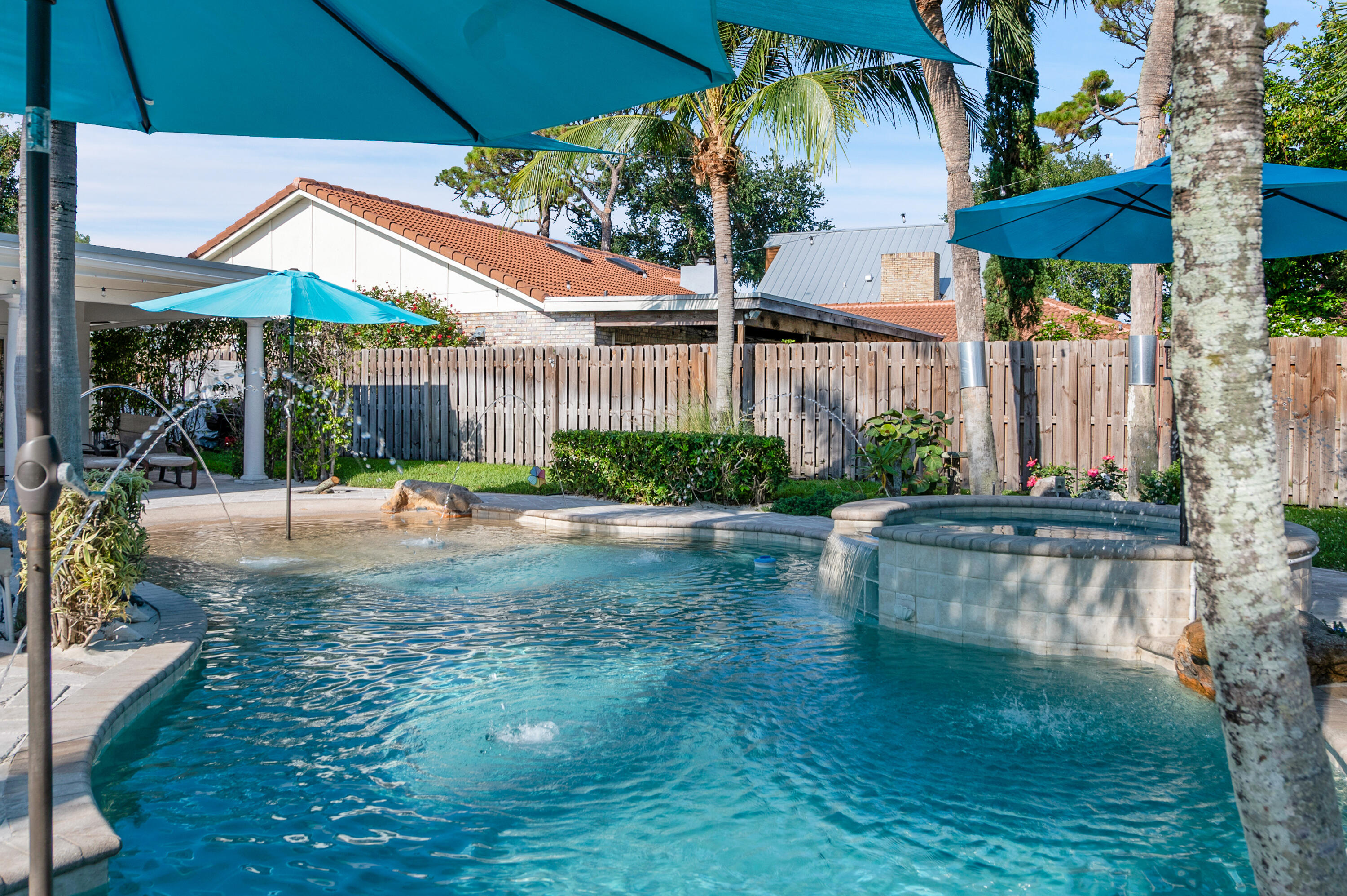 PALM BEACH FARMS - Residential