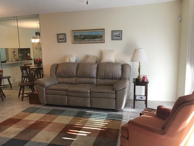 Lakes of Newport - Residential