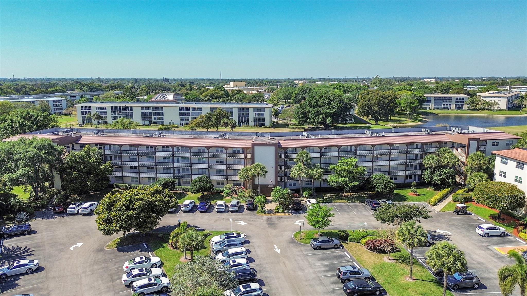 WYNMOOR VILLAGE - Residential