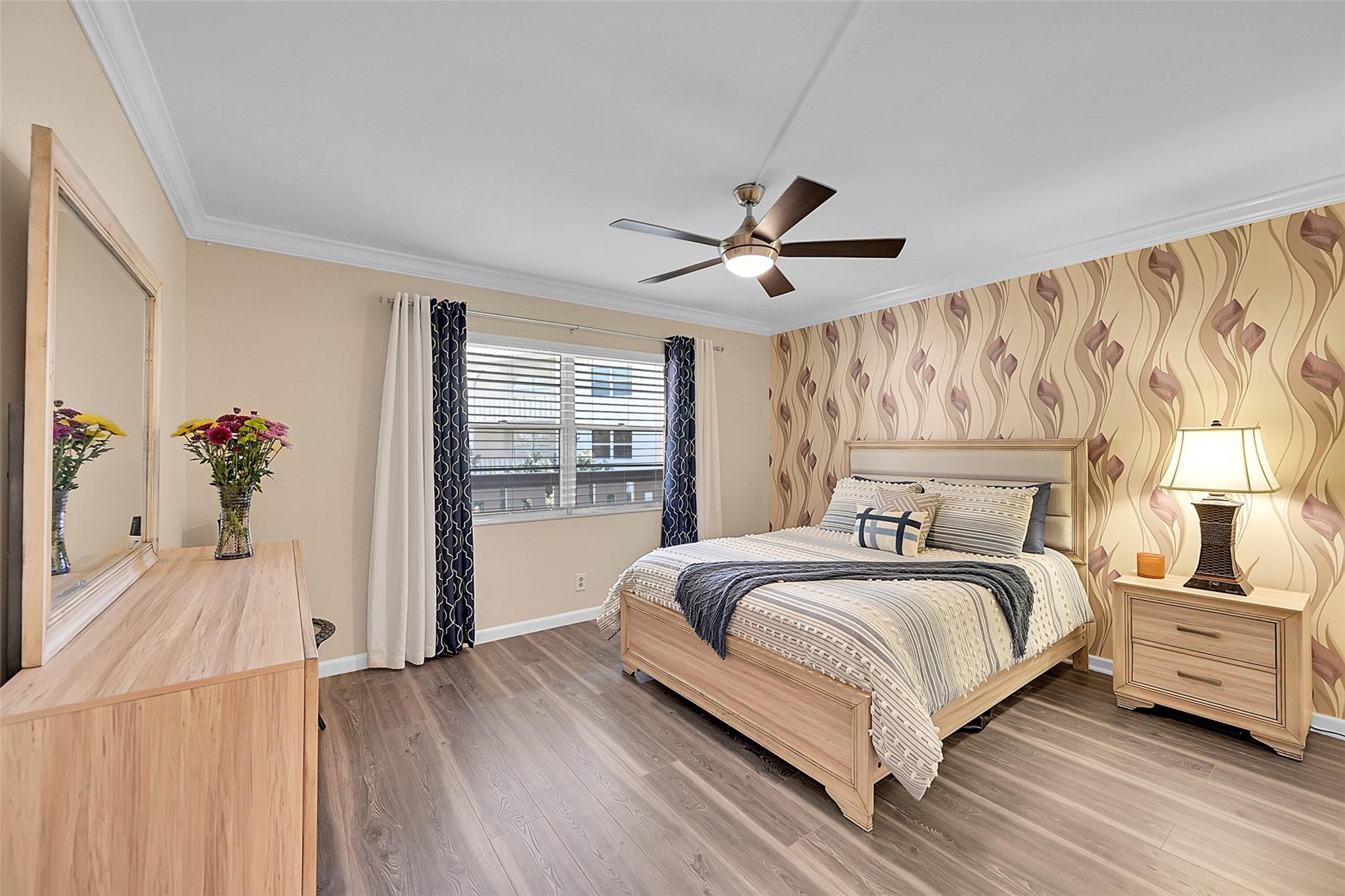 WYNMOOR VILLAGE - Residential