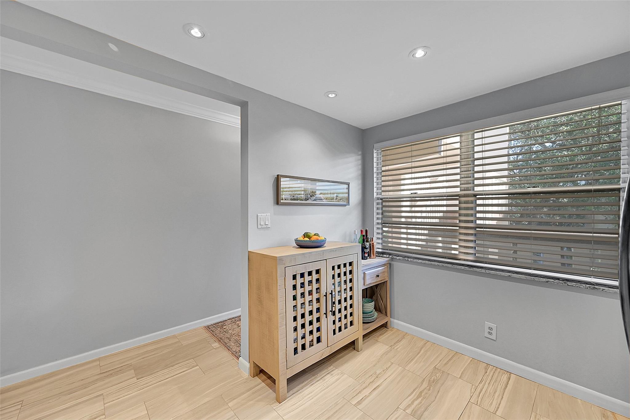 WYNMOOR VILLAGE - Residential