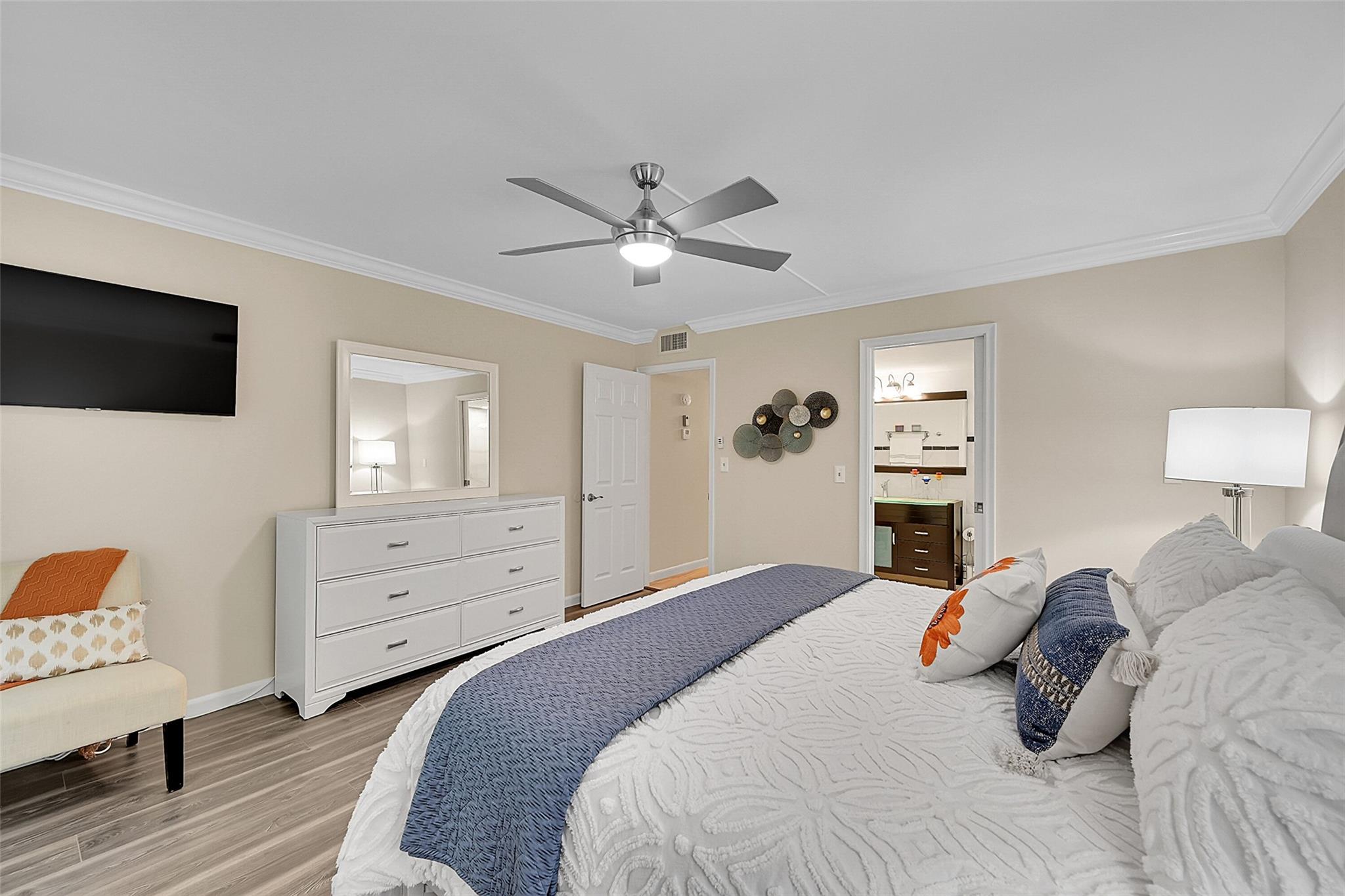 WYNMOOR VILLAGE - Residential