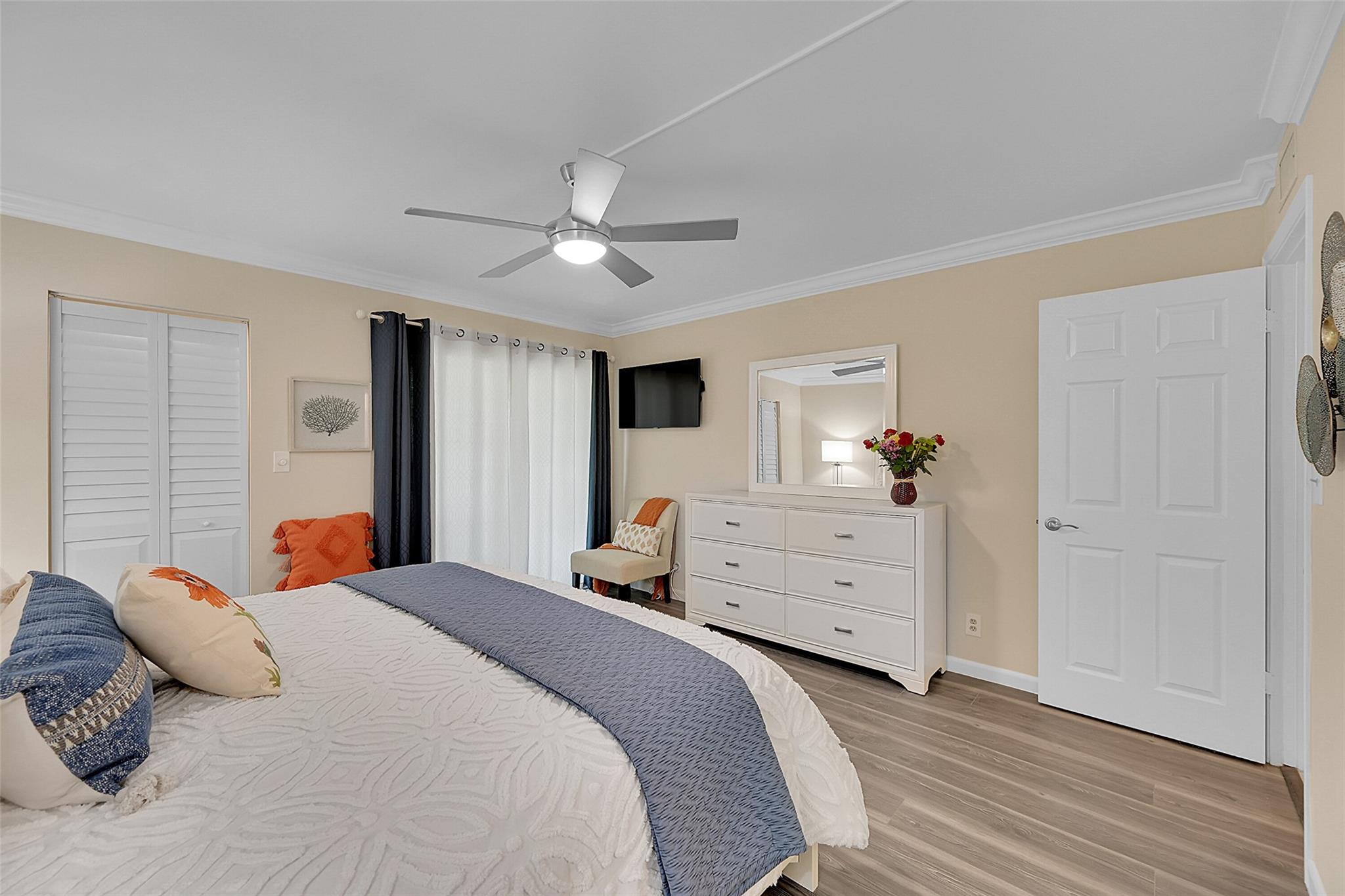 WYNMOOR VILLAGE - Residential
