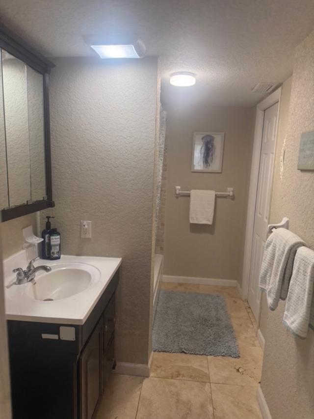 MOORING CONDO AT PINE CREST - Residential Lease