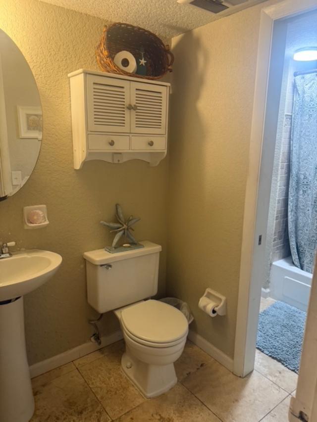 MOORING CONDO AT PINE CREST - Residential Lease