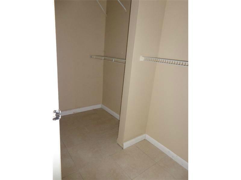 SUMMER LAKE CONDO - Residential Lease