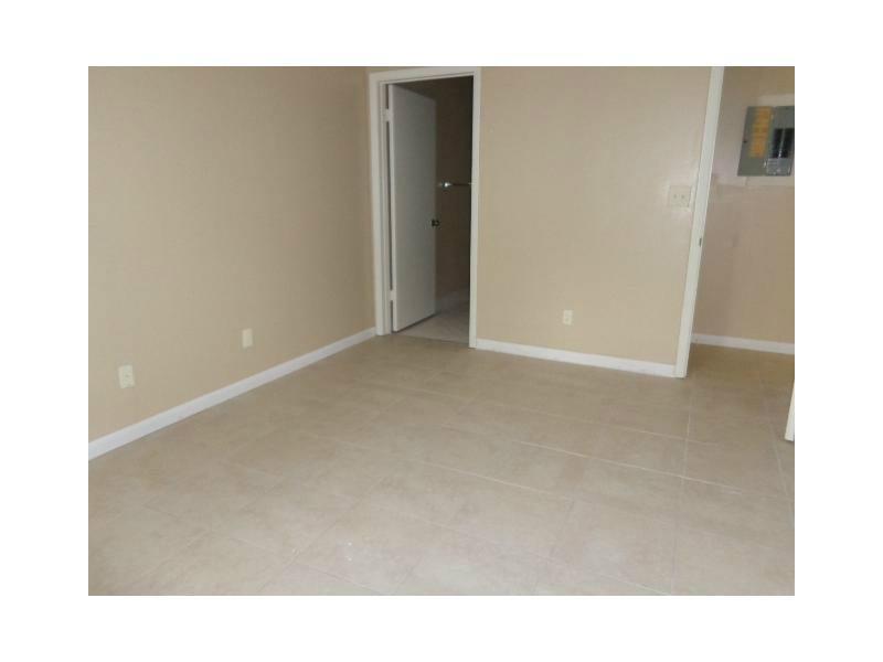 SUMMER LAKE CONDO - Residential Lease