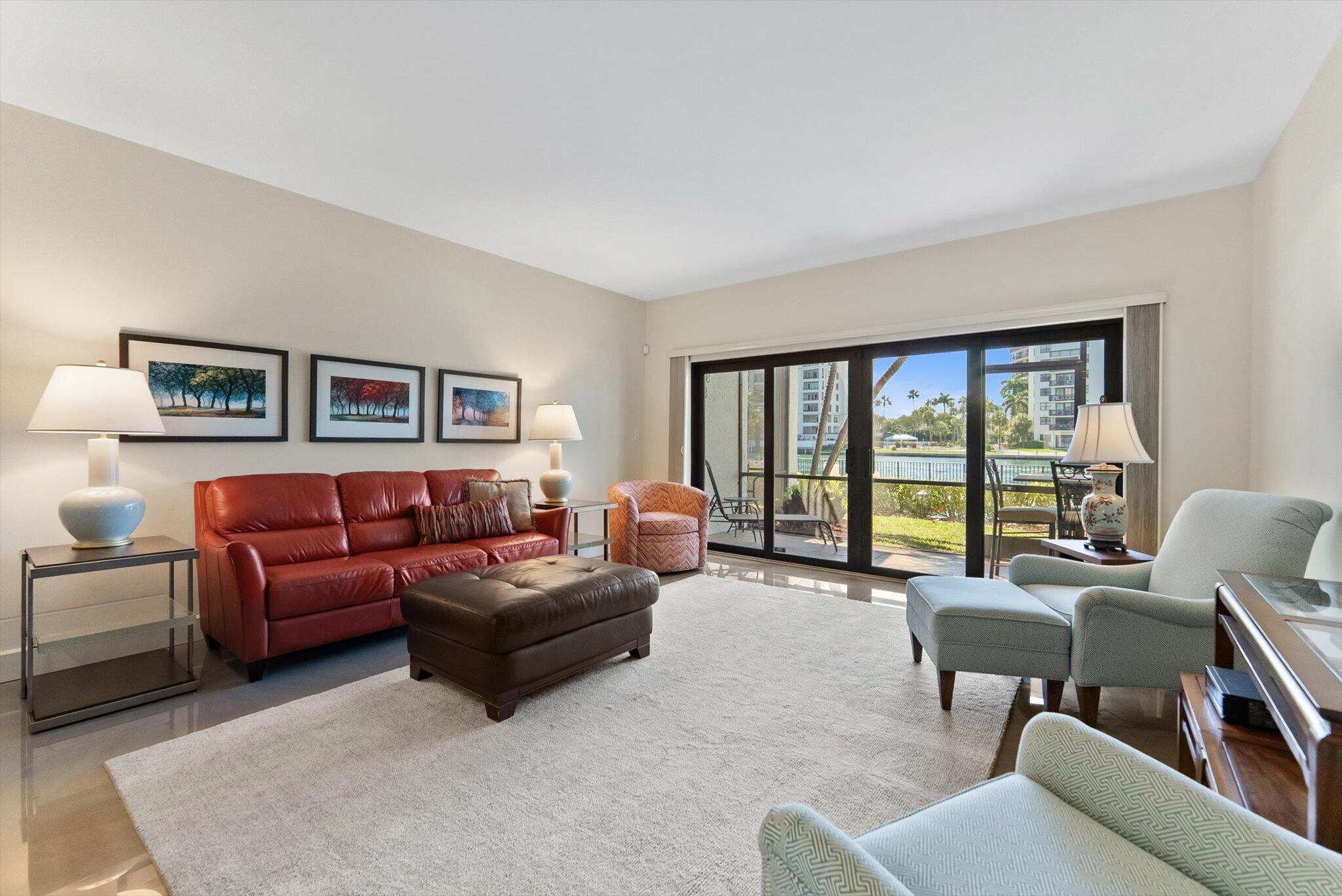 RIVERGATE TOWNHOUSES CONDO - Residential