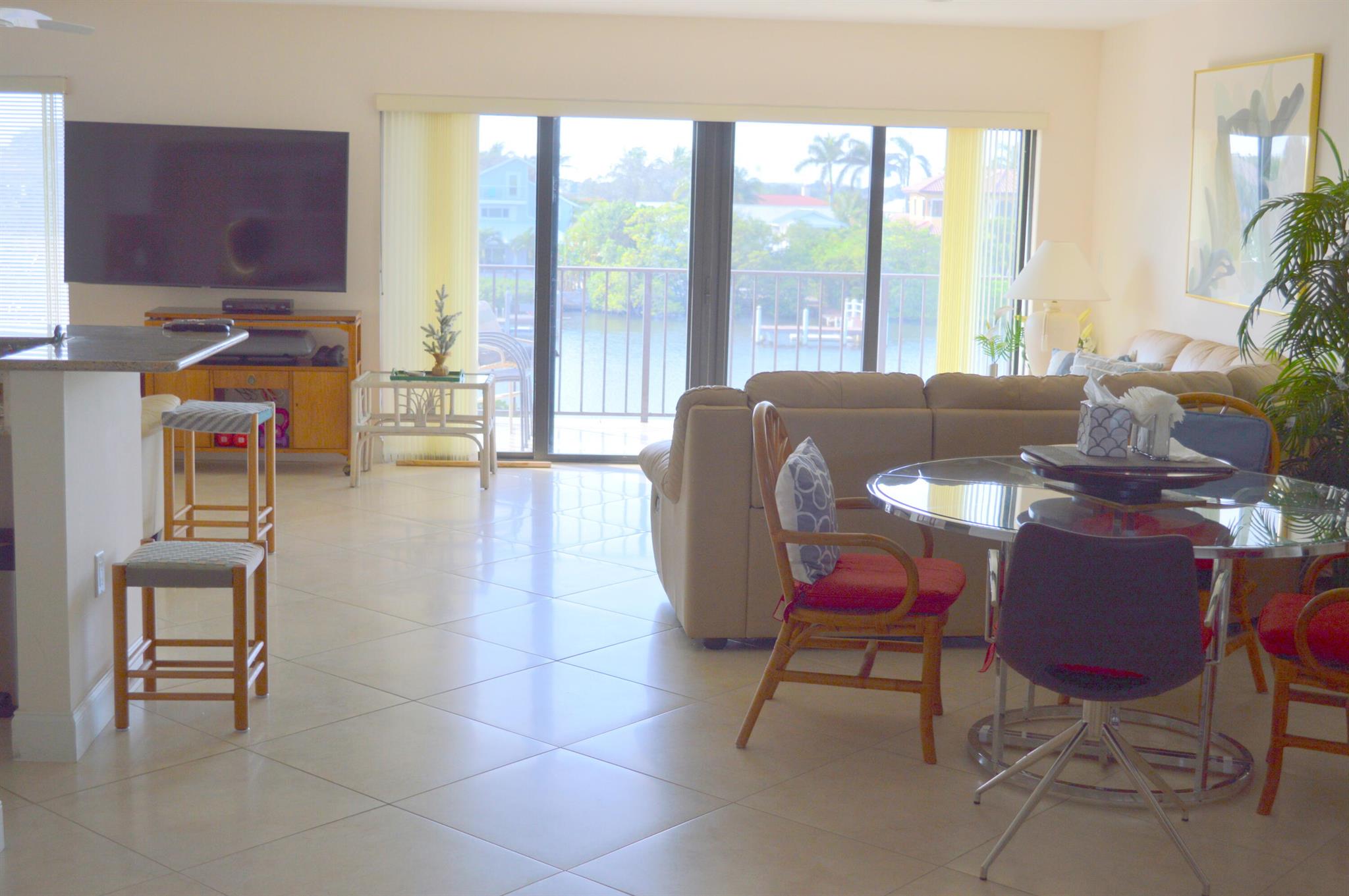 SOUTHGATE CONDO - Residential Lease