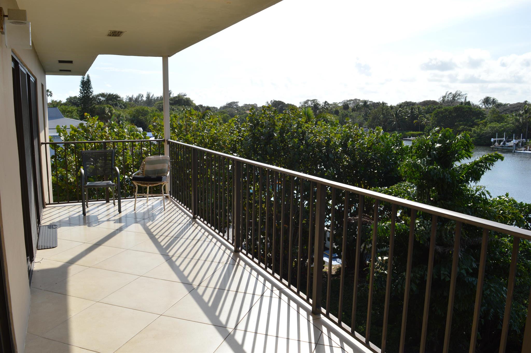 SOUTHGATE CONDO - Residential Lease