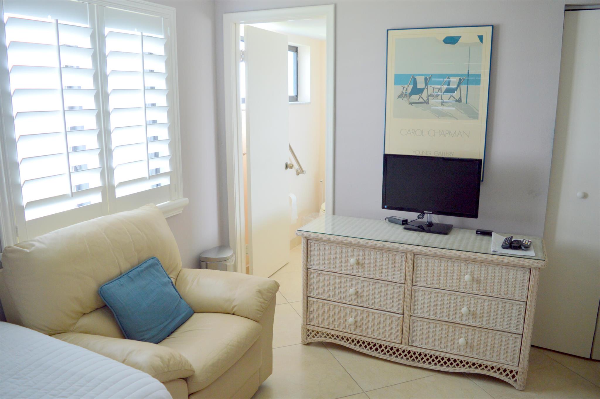 SOUTHGATE CONDO - Residential Lease