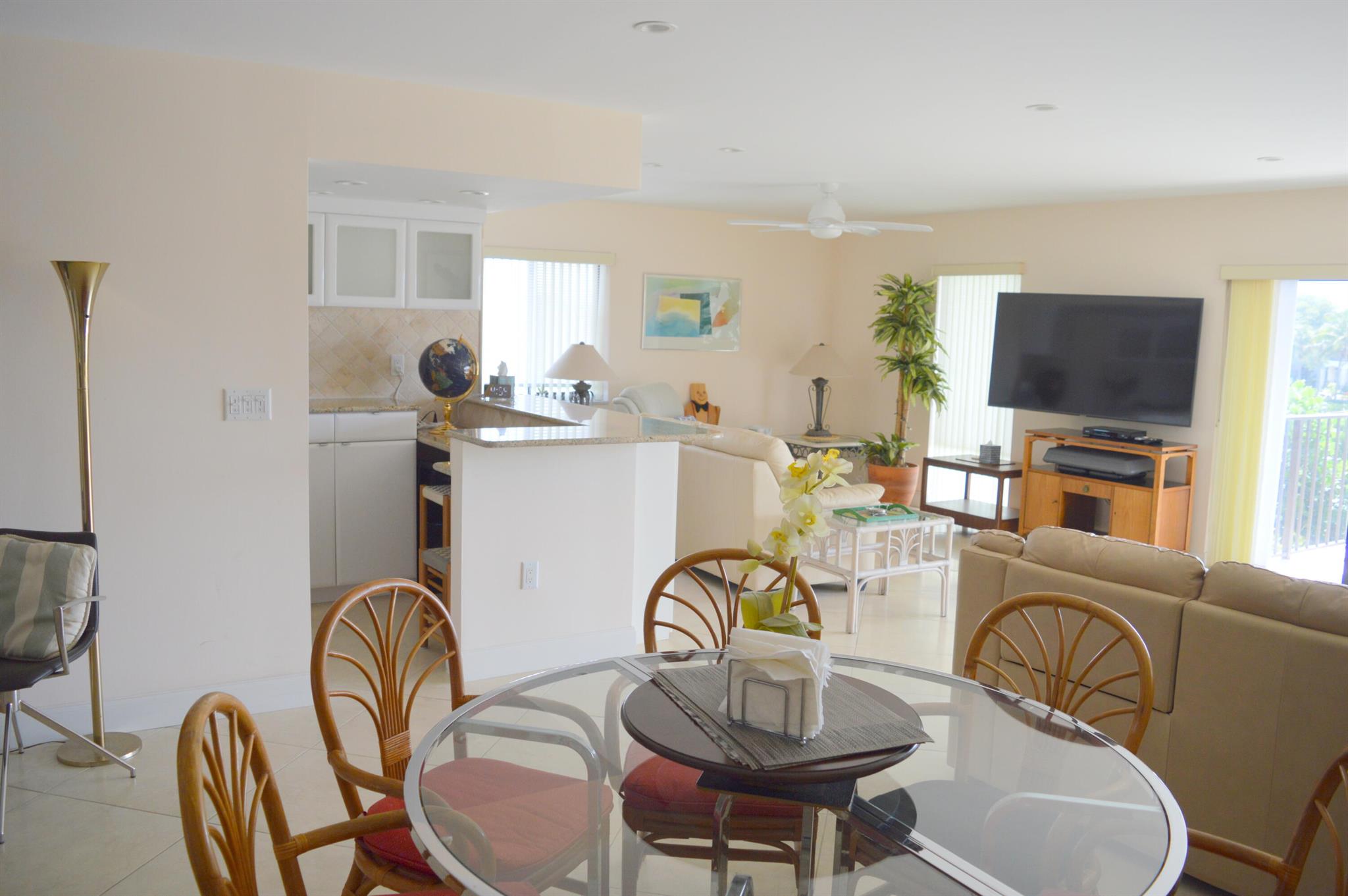 SOUTHGATE CONDO - Residential Lease