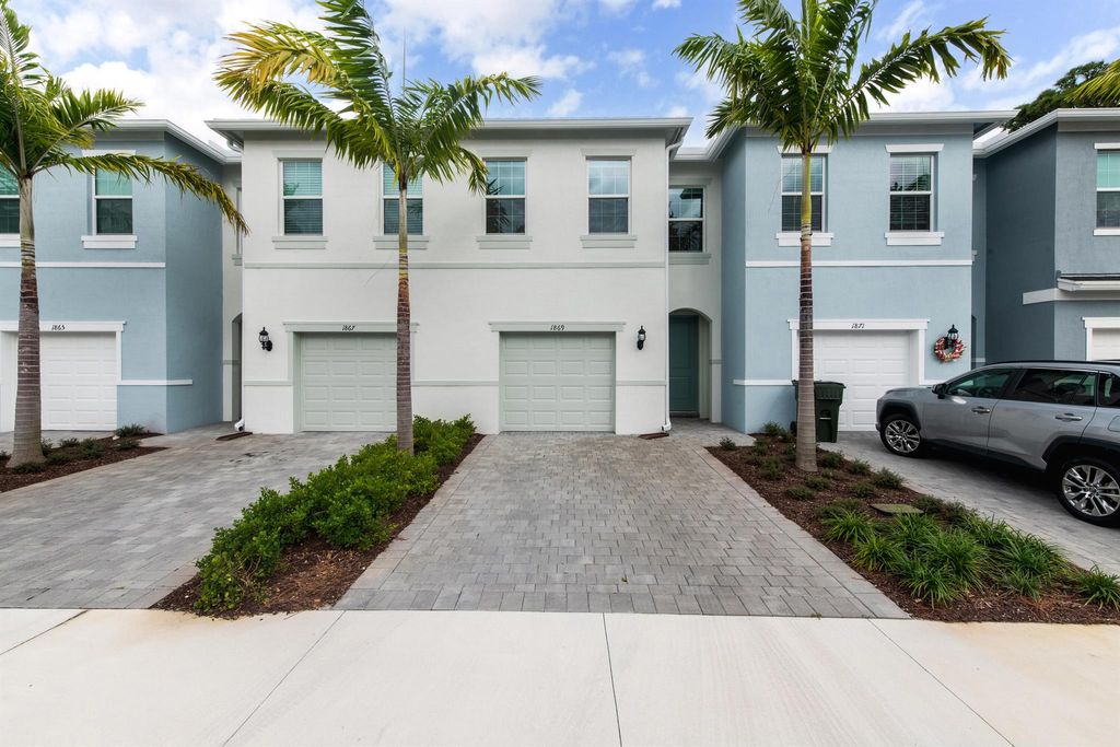 Photo of 1869 SE Tarni Way, Stuart, FL 34996 (MLS # R10968542)