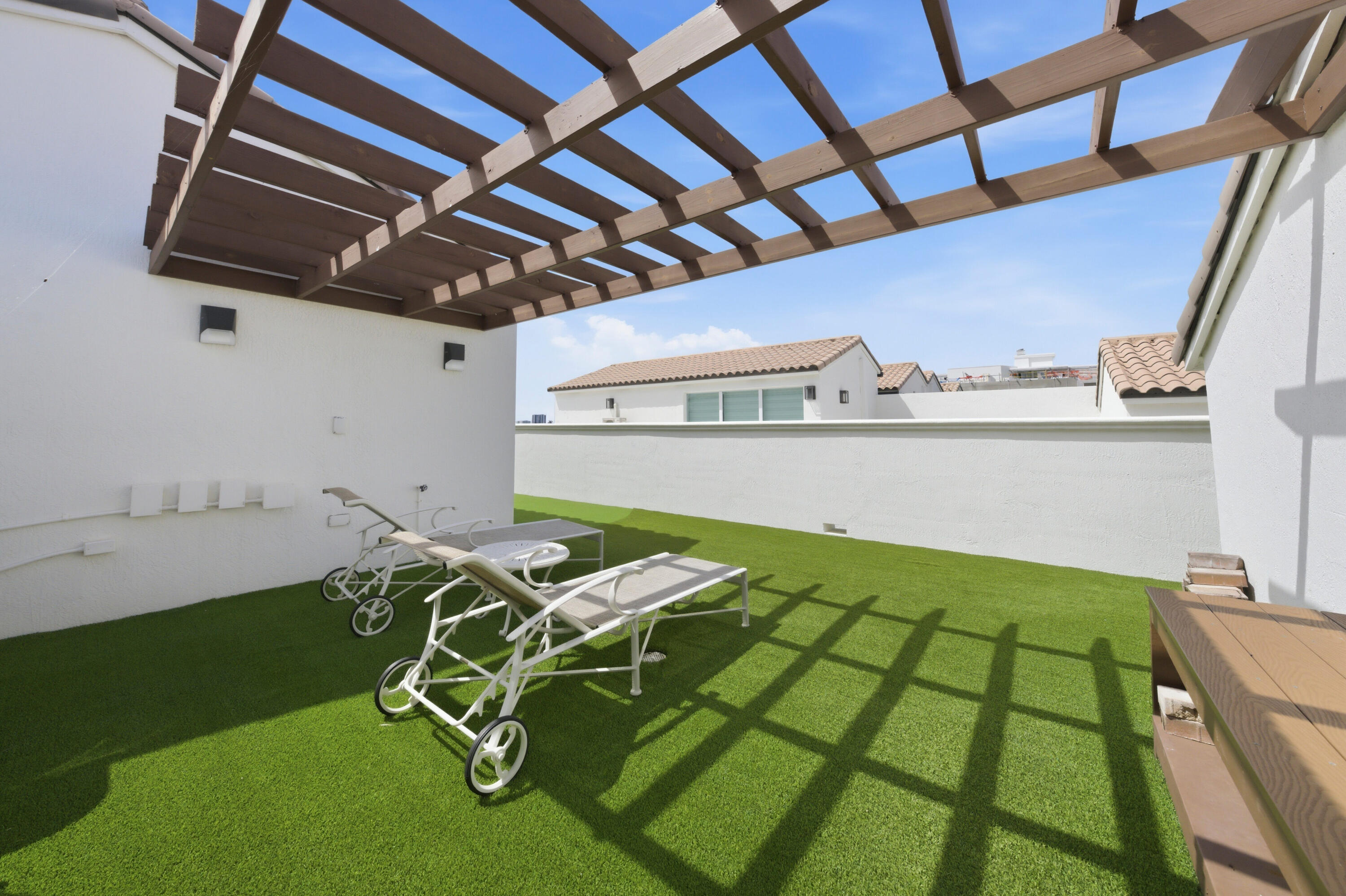 Seaside Villas - Residential