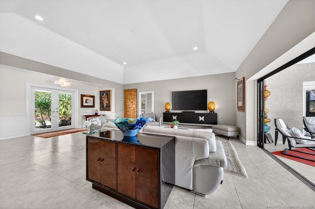 Mid-Rivers, Evergreen - Residential