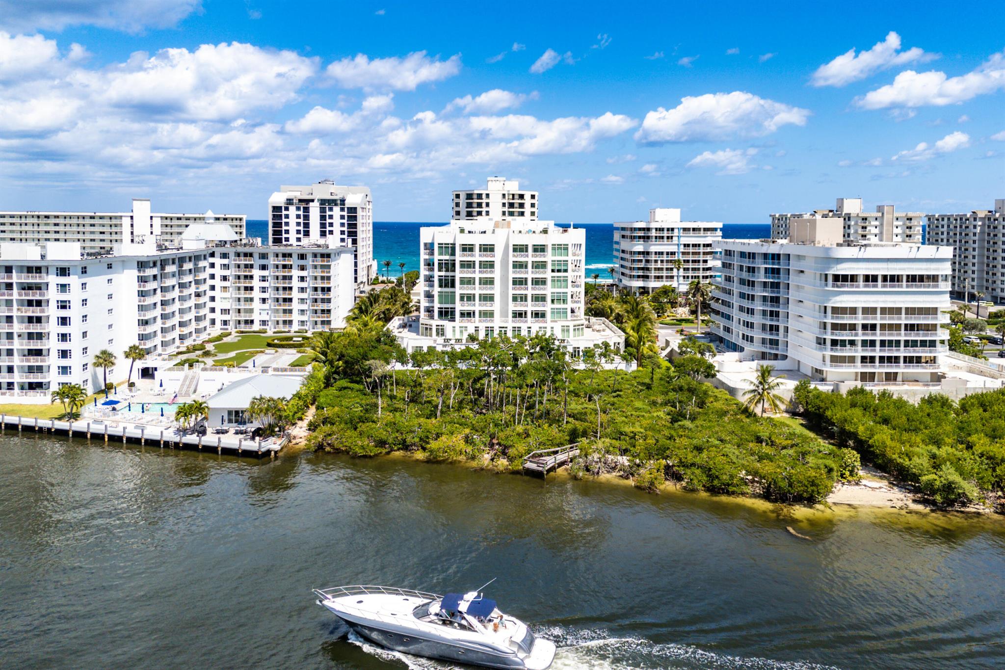 3200 SOUTH OCEAN A SEAGAT - Residential