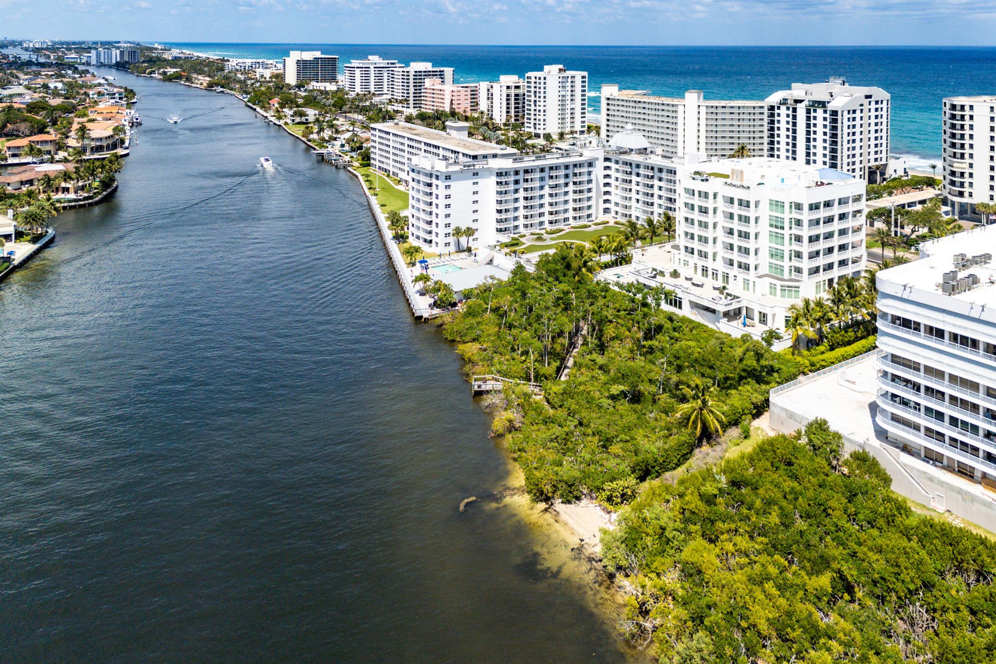 3200 SOUTH OCEAN A SEAGAT - Residential