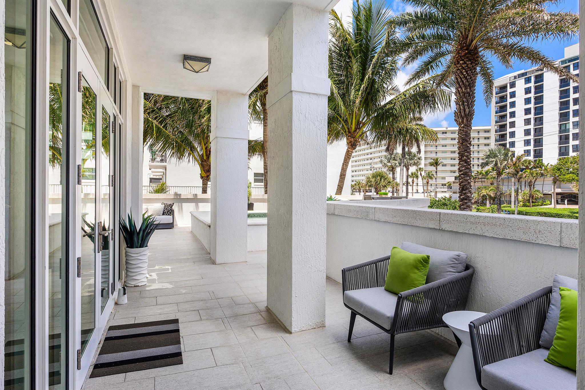 3200 SOUTH OCEAN A SEAGAT - Residential