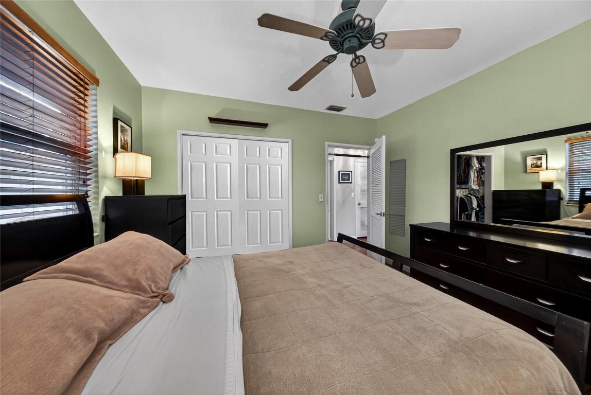 JENADA VILLAS 37-36 B - Residential