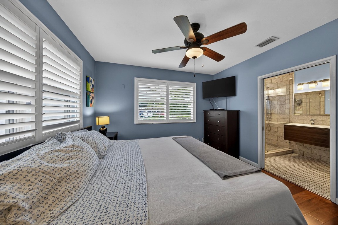 JENADA VILLAS 37-36 B - Residential