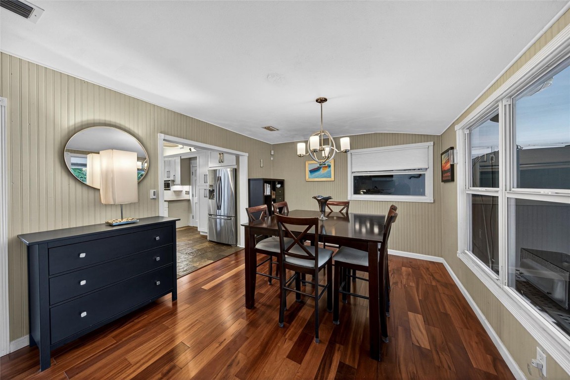 JENADA VILLAS 37-36 B - Residential