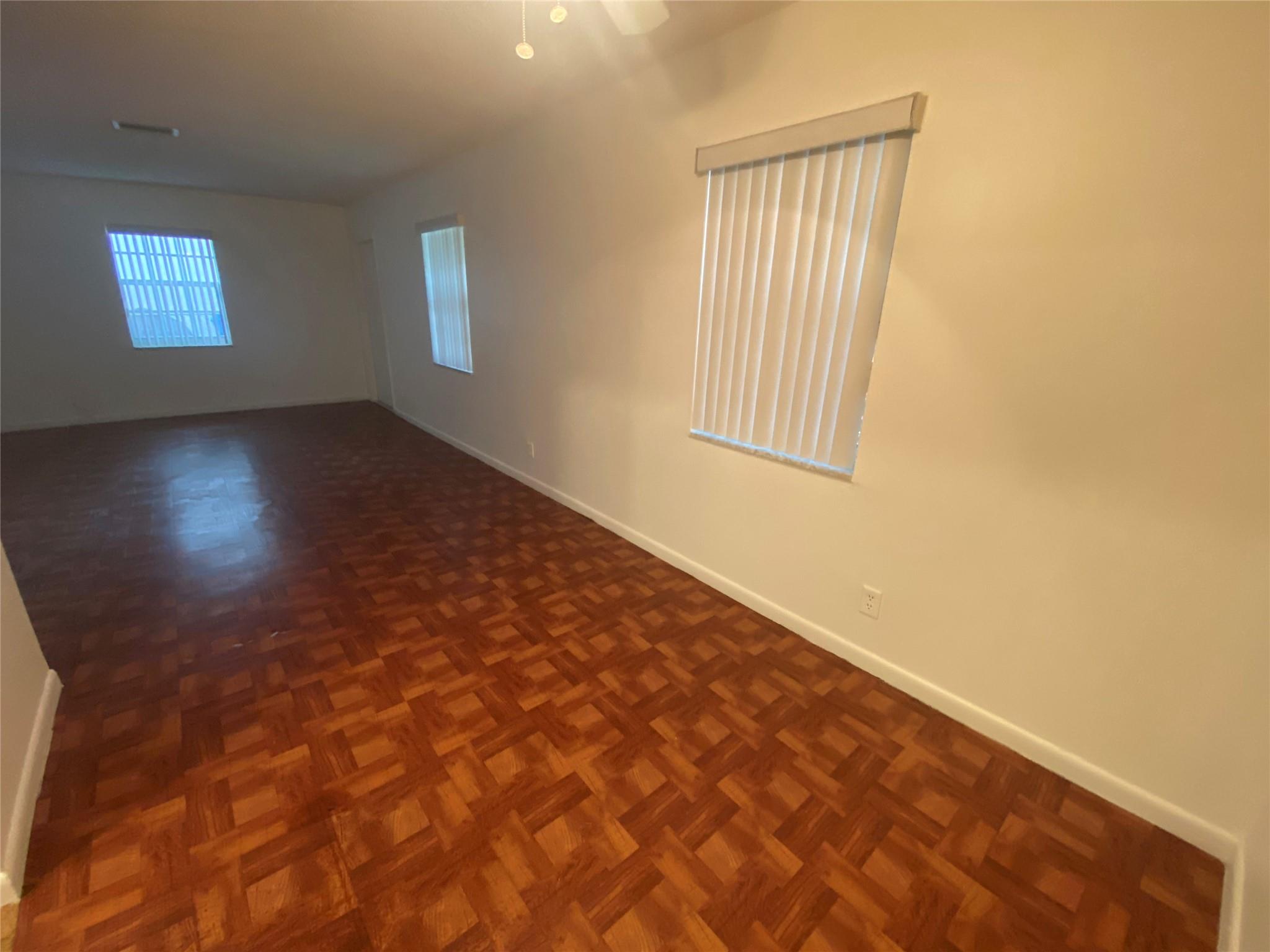 Castlewood 71-37 B - Residential Lease