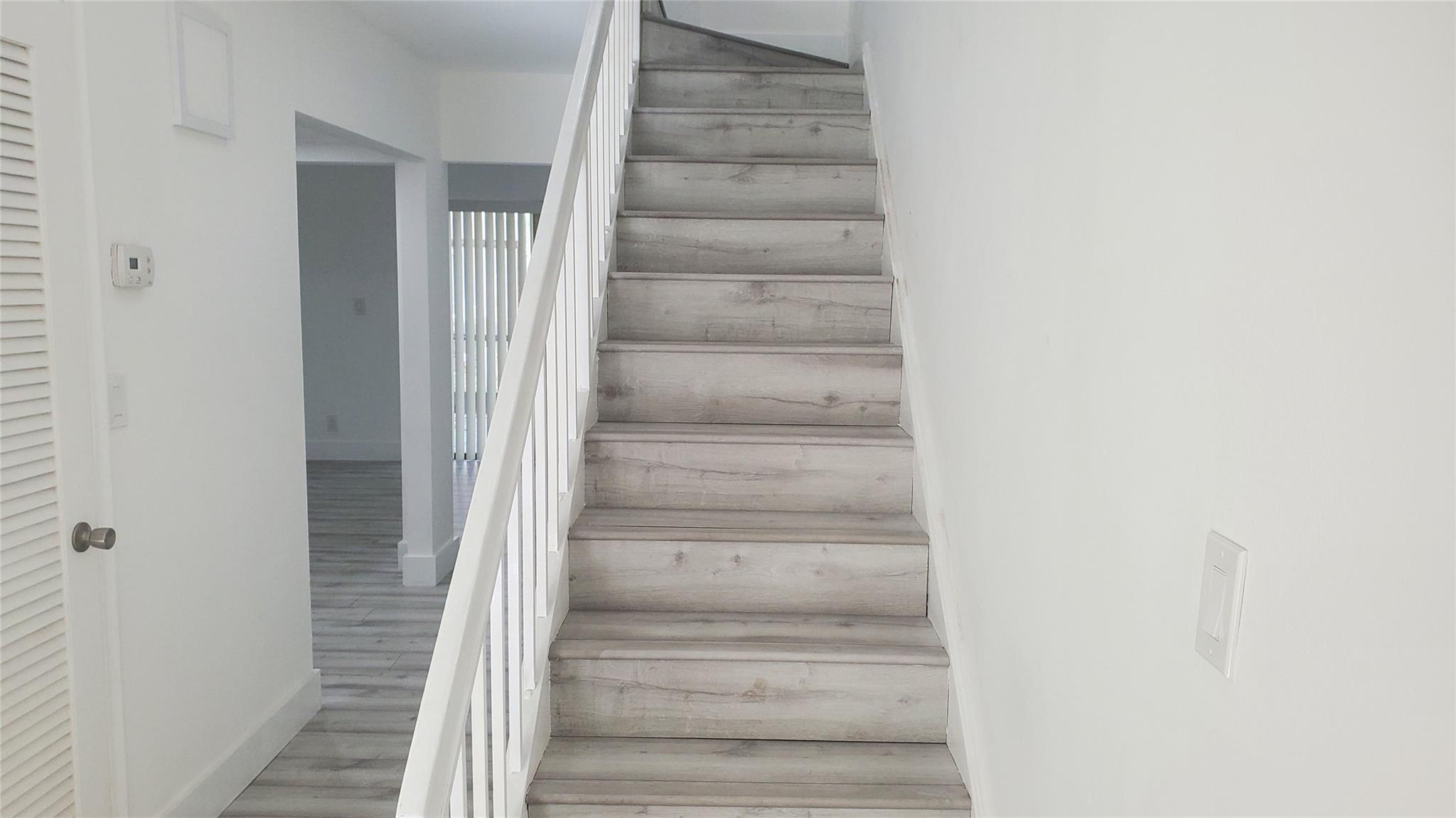 Vizcaya Gardens Condo I - Residential Lease