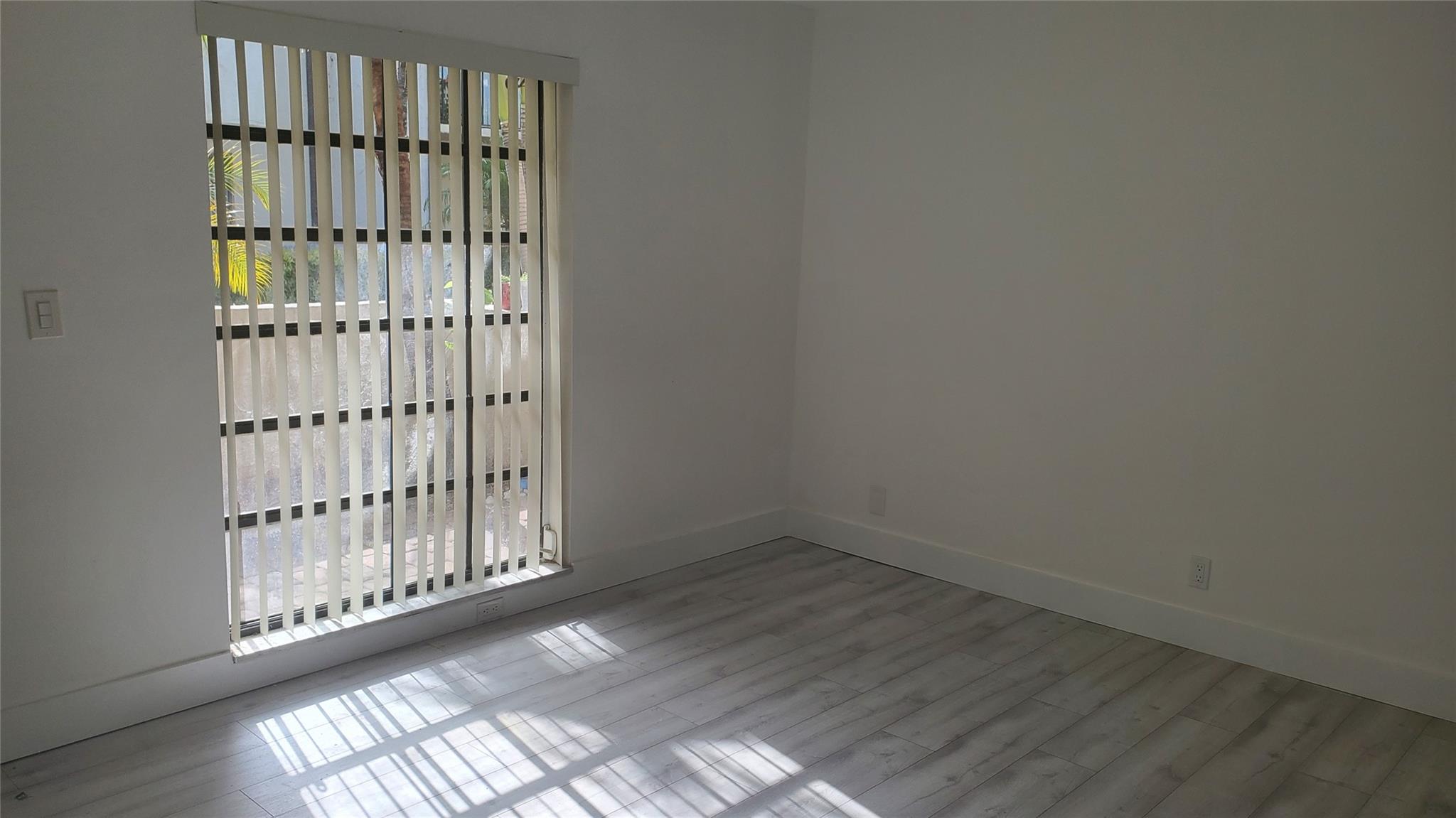 Vizcaya Gardens Condo I - Residential Lease