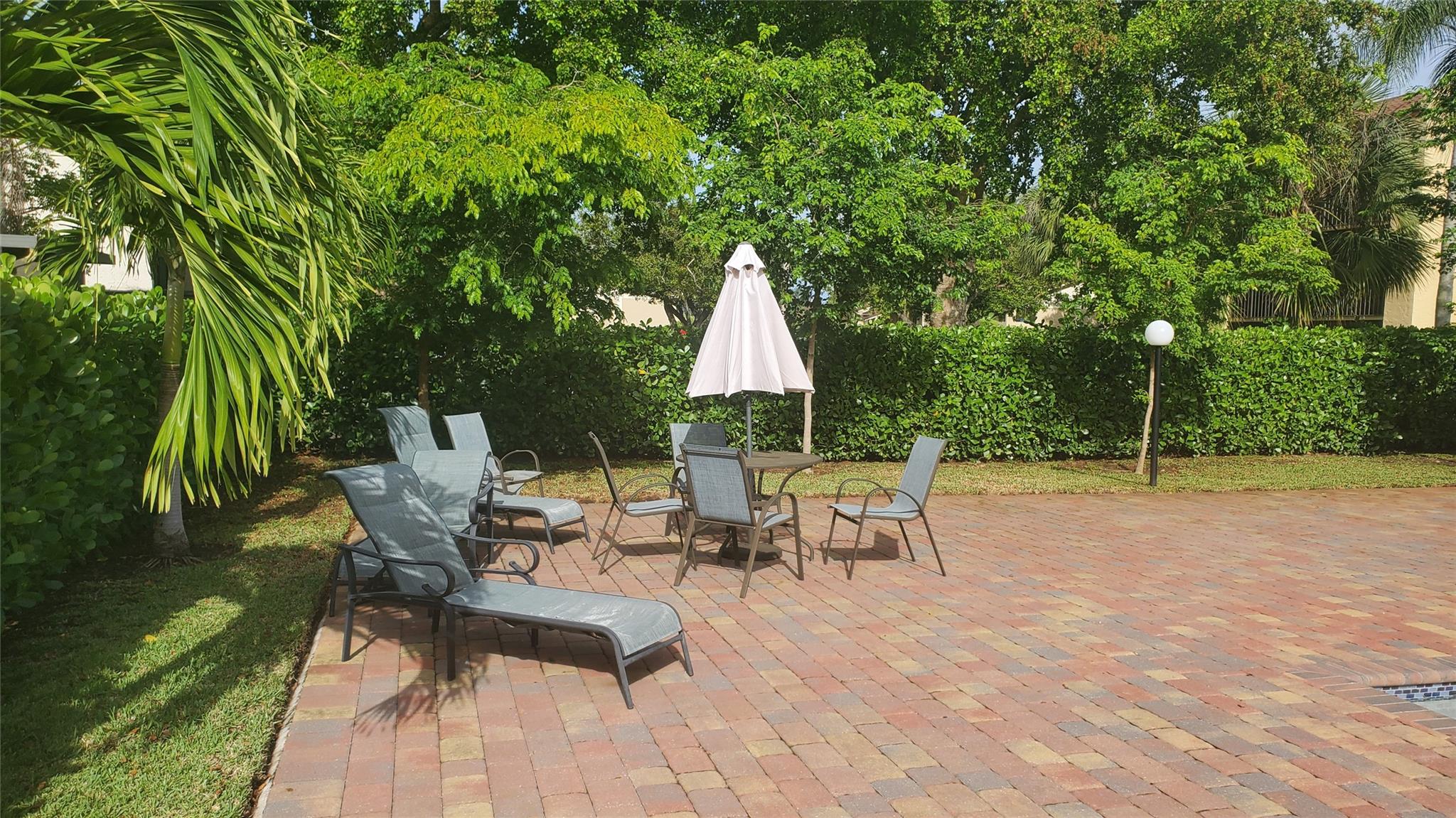 Vizcaya Gardens Condo I - Residential Lease