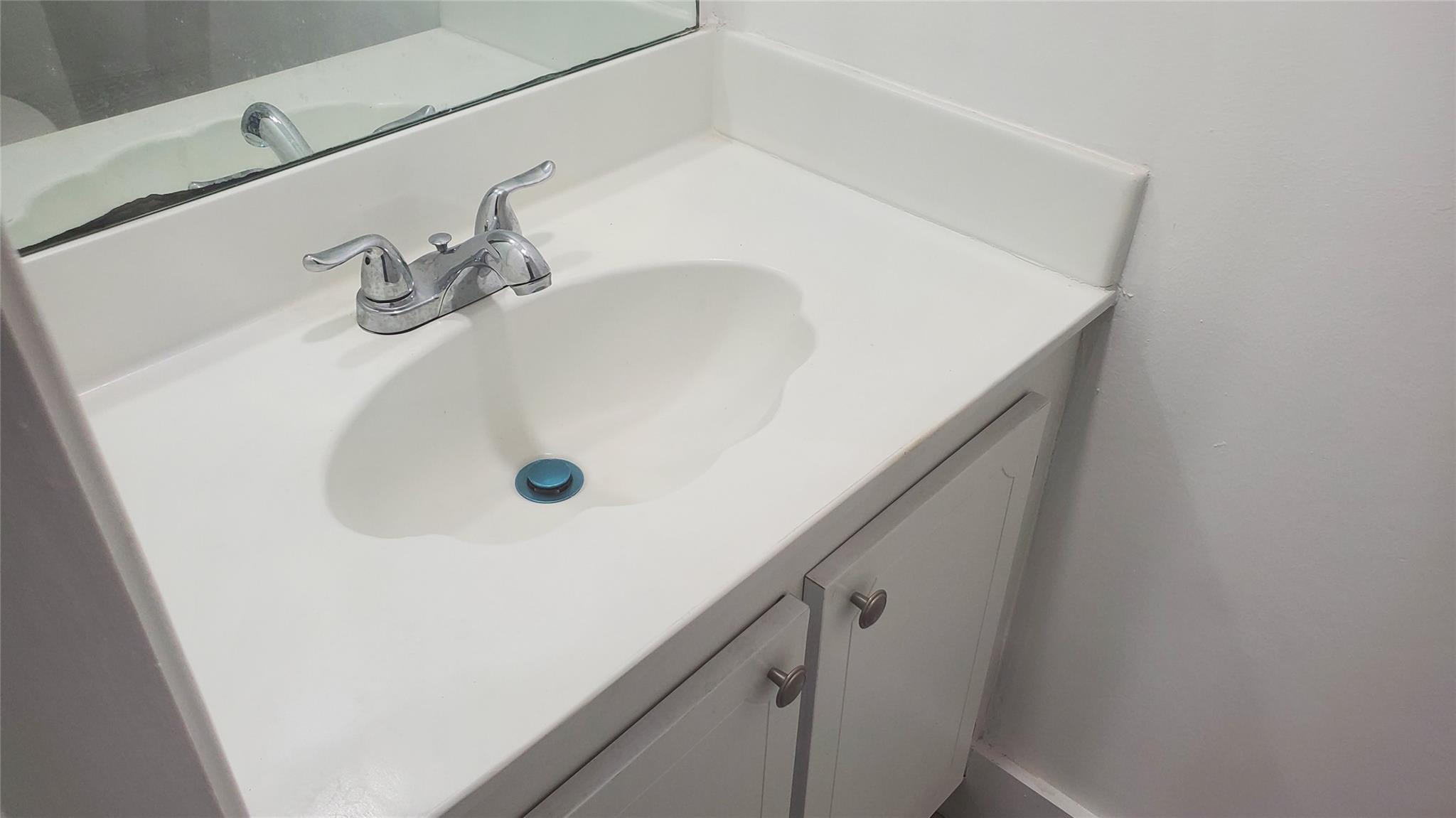 Vizcaya Gardens Condo I - Residential Lease