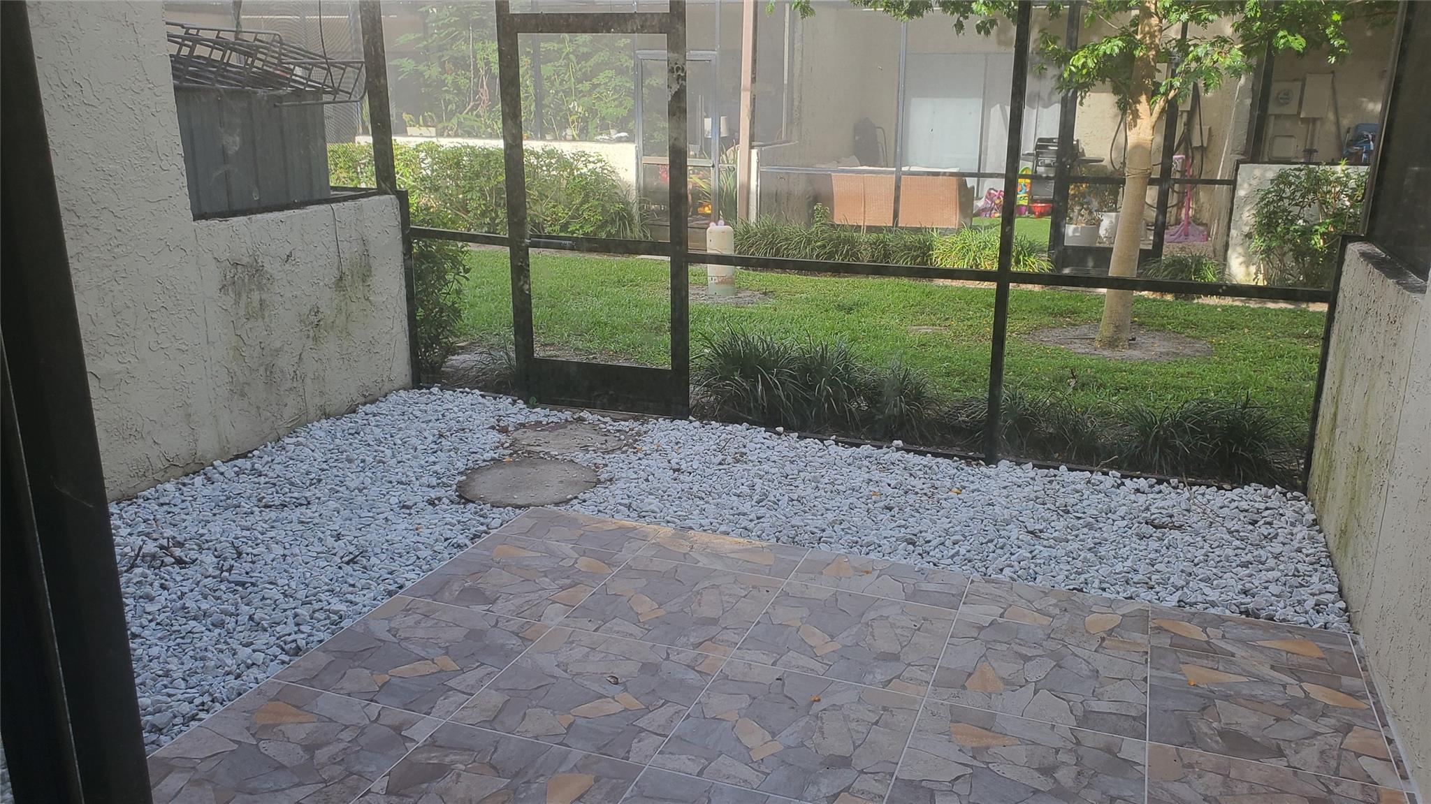 Vizcaya Gardens Condo I - Residential Lease