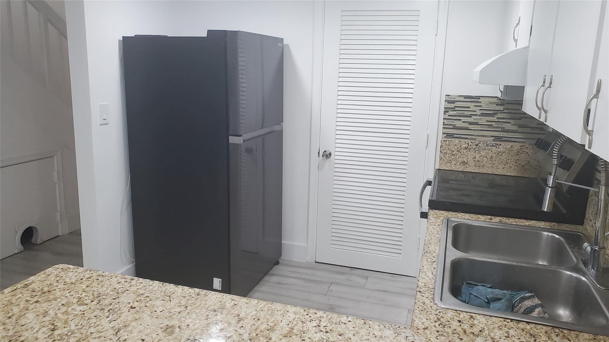 Vizcaya Gardens Condo I - Residential Lease