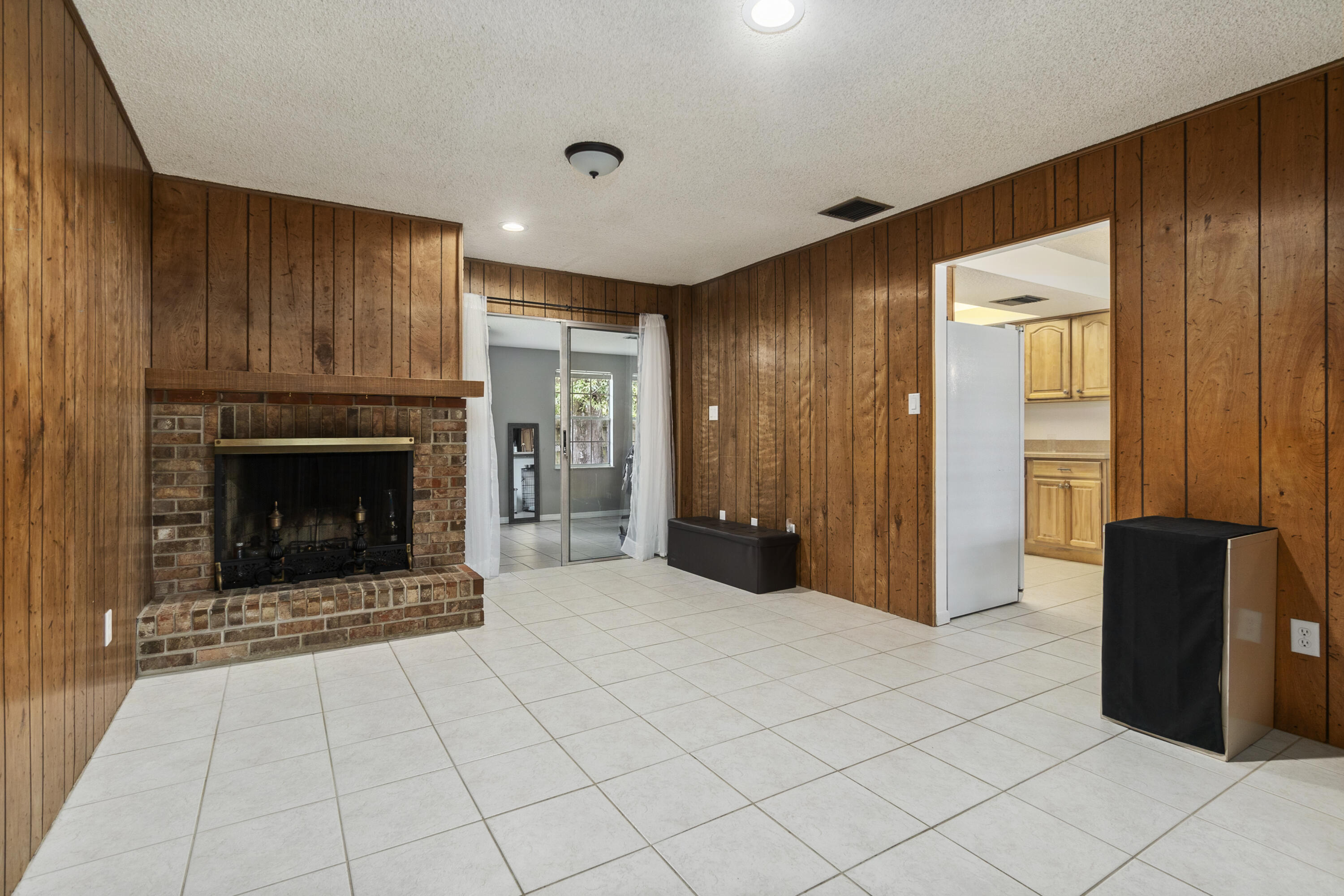 LAKEWOOD PARK UNIT 3 - Residential