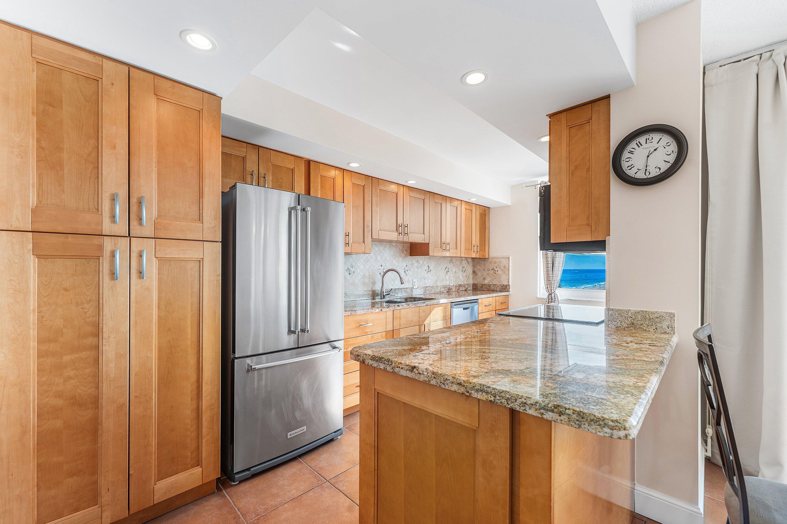 CLOISTER BEACH TOWERS CON - Residential Lease