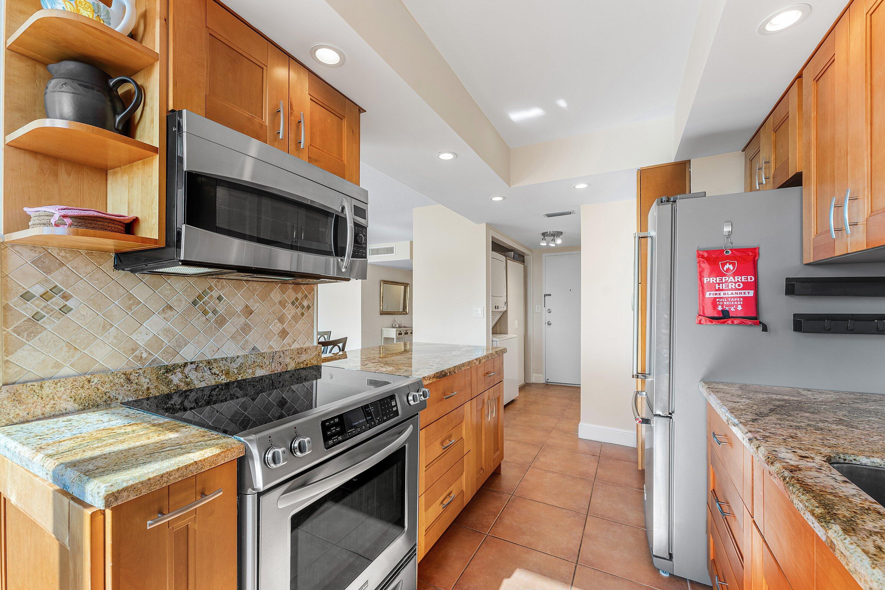 CLOISTER BEACH TOWERS CON - Residential Lease