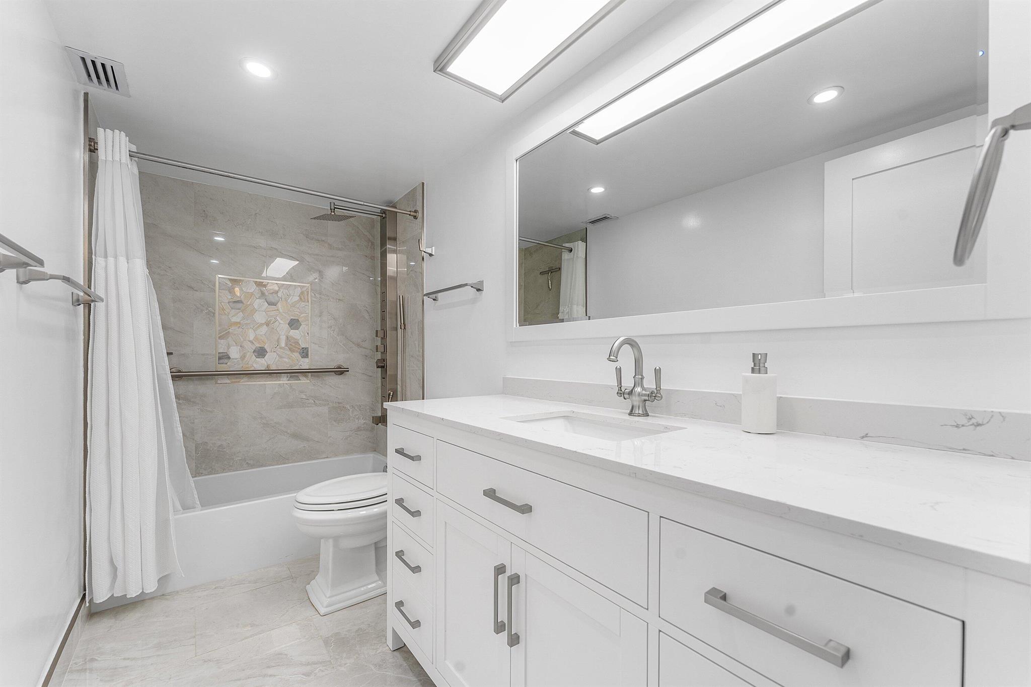 CLOISTER BEACH TOWERS CON - Residential Lease