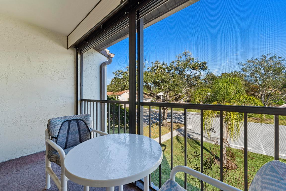 PINE RIDGE AT MARTIN DOWNS CONDO - Residential