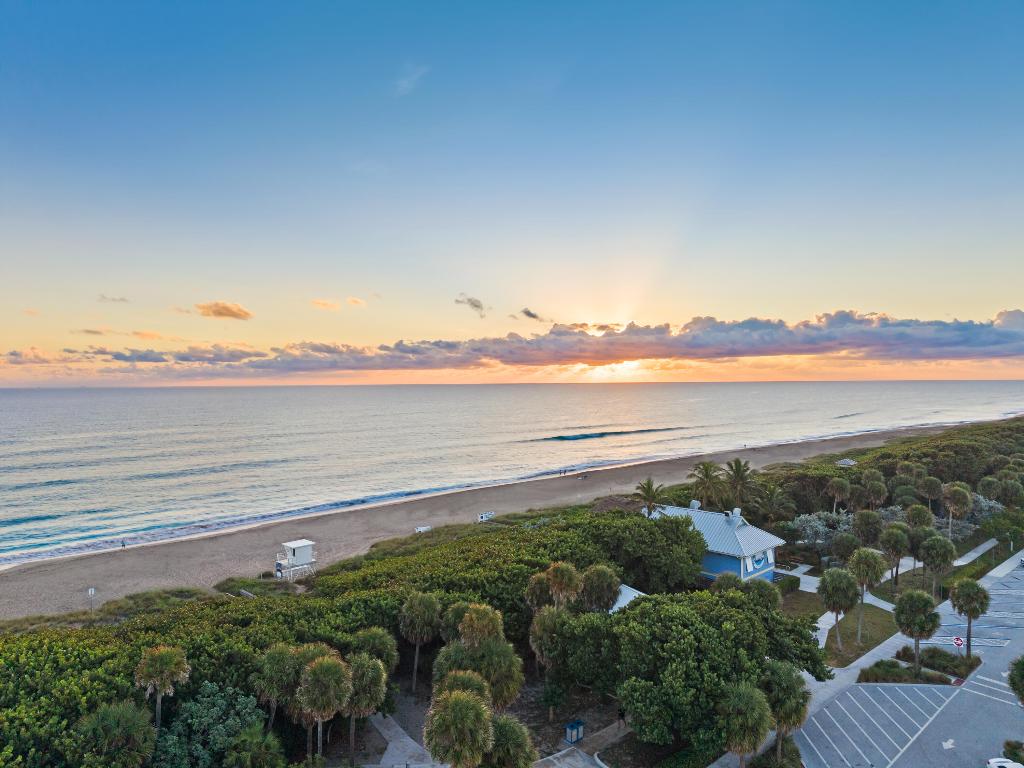 PINE RIDGE AT MARTIN DOWNS CONDO - Residential