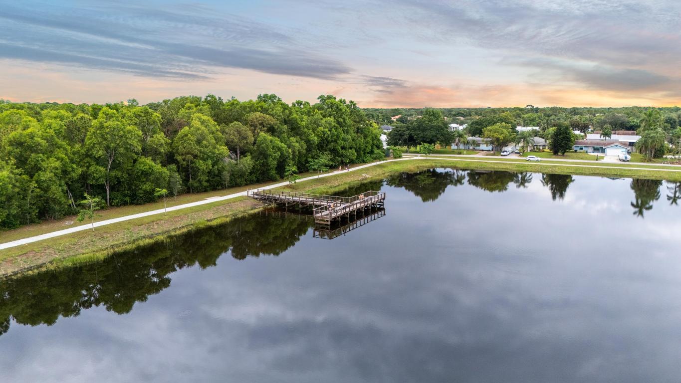 PINE RIDGE AT MARTIN DOWNS CONDO - Residential