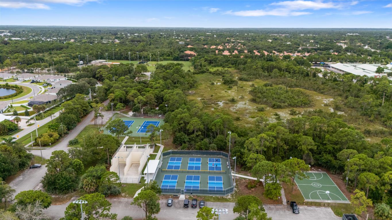 PINE RIDGE AT MARTIN DOWNS CONDO - Residential