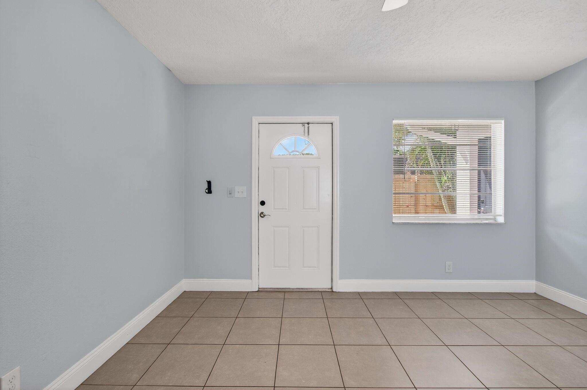 OCEAN DRIVE ESTATES - Residential Income
