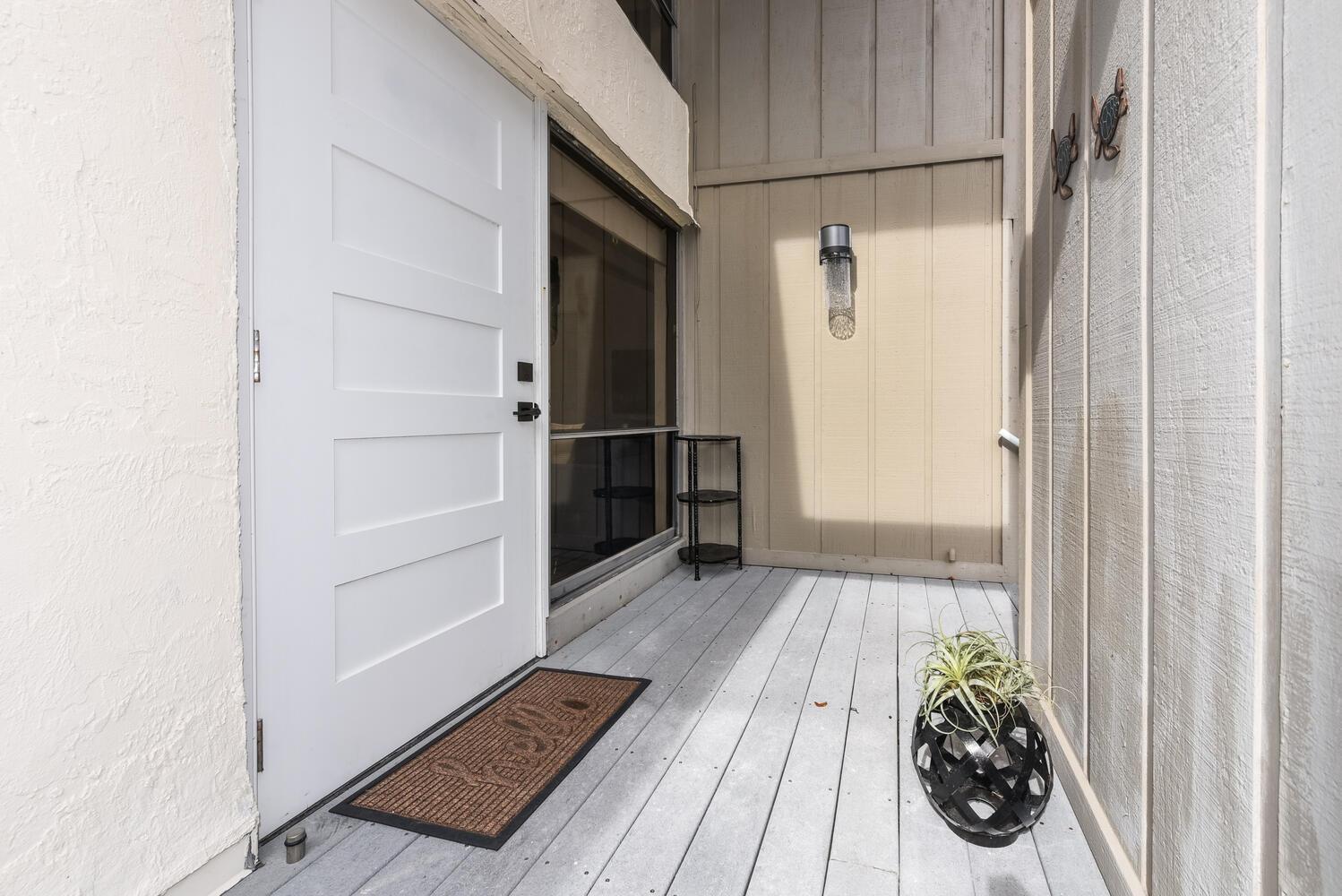 SEA LOFTERS CONDO - Residential Lease