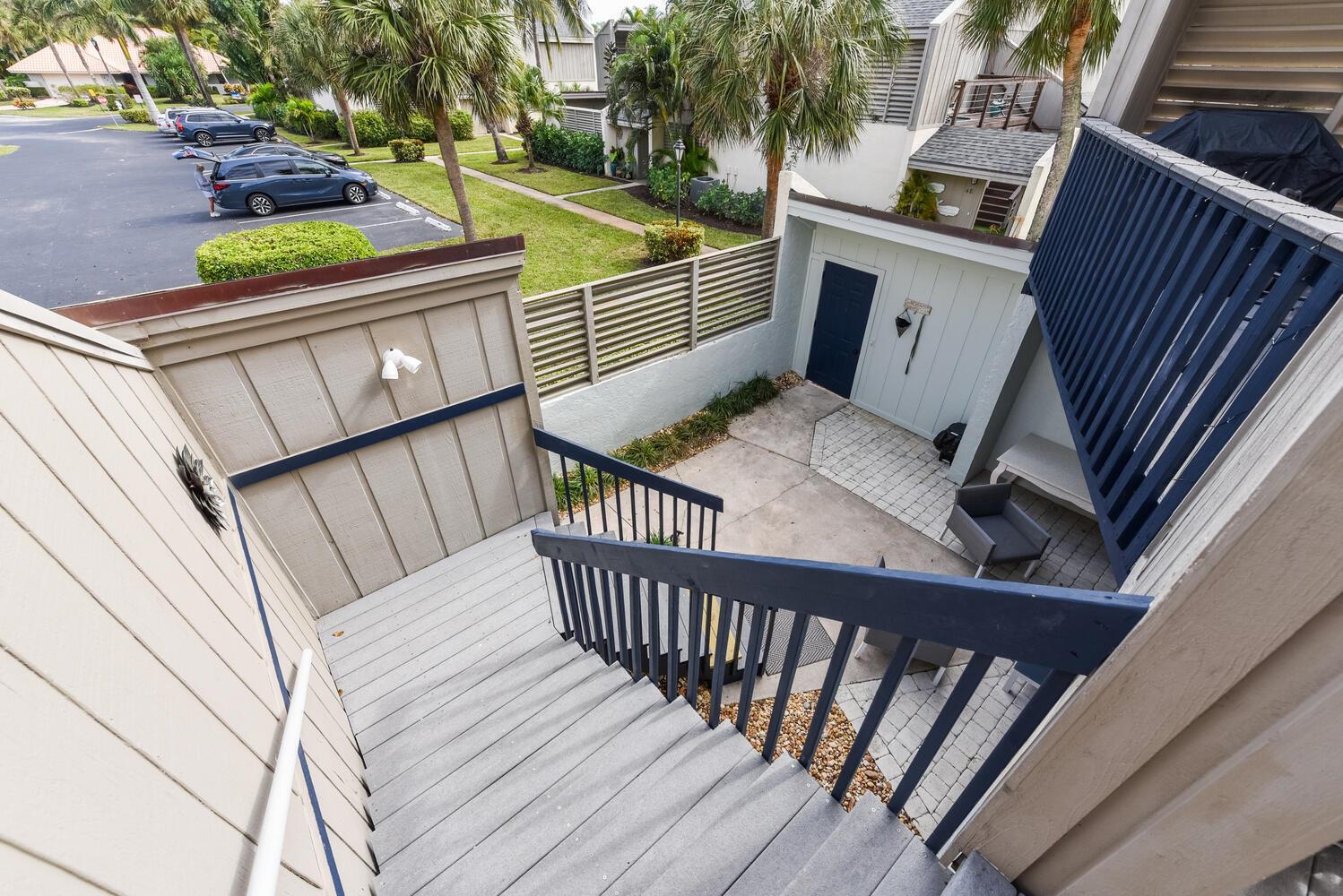 SEA LOFTERS CONDO - Residential Lease