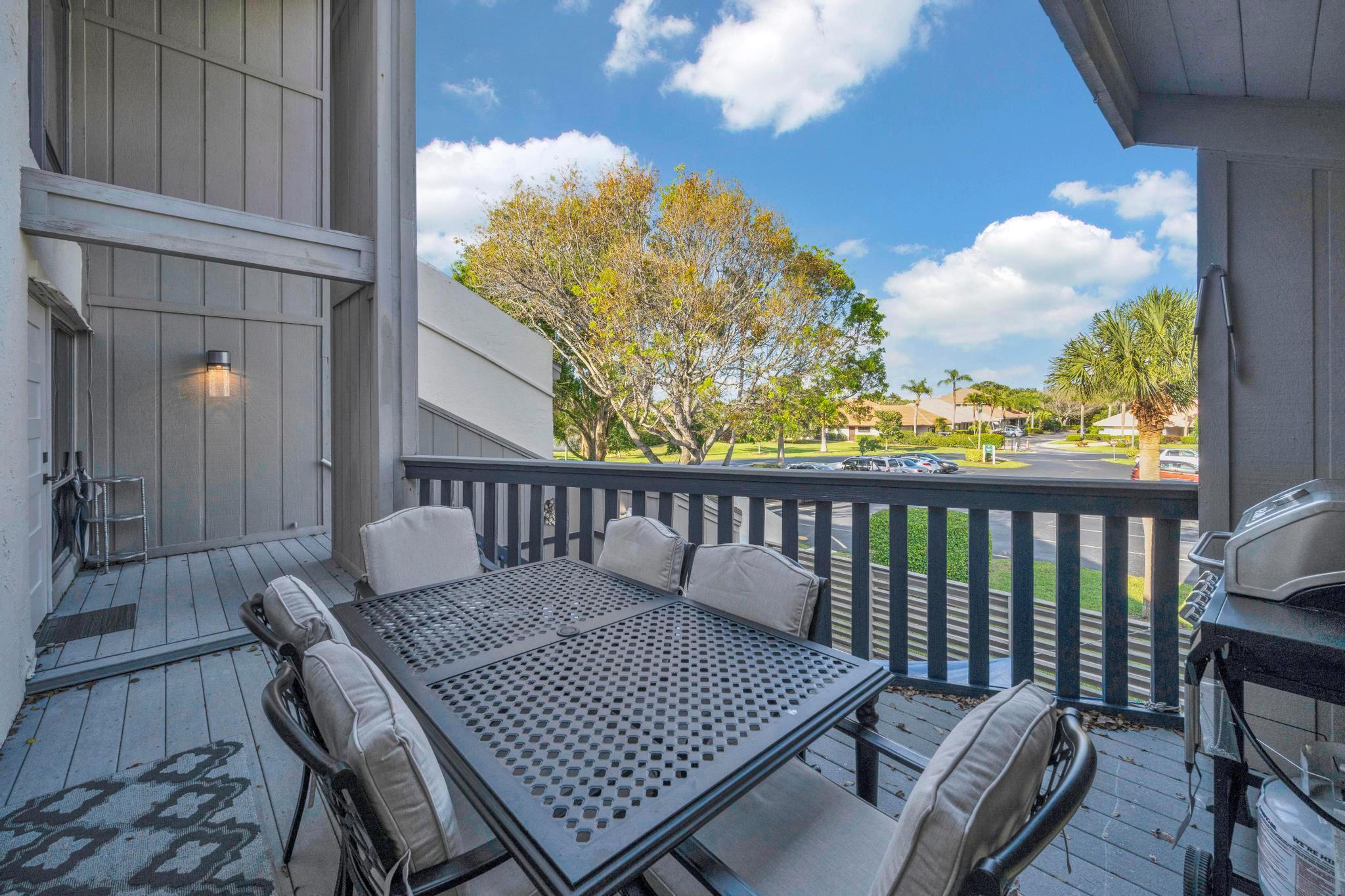 SEA LOFTERS CONDO - Residential Lease