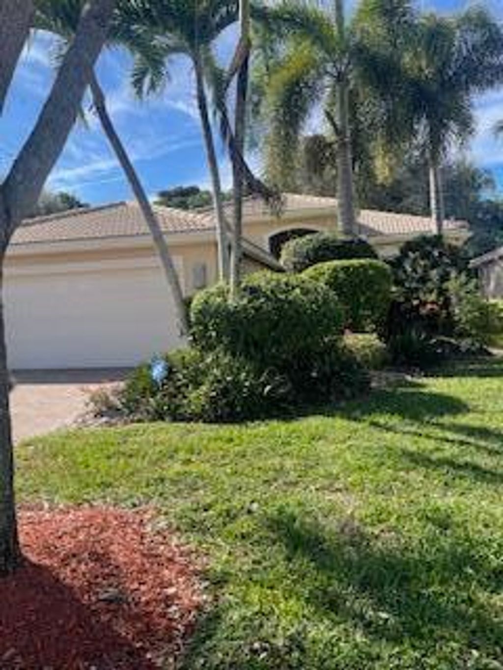 Photo of 10681 Richfield Way, Boynton Beach, FL 33437 (MLS # R11156348)