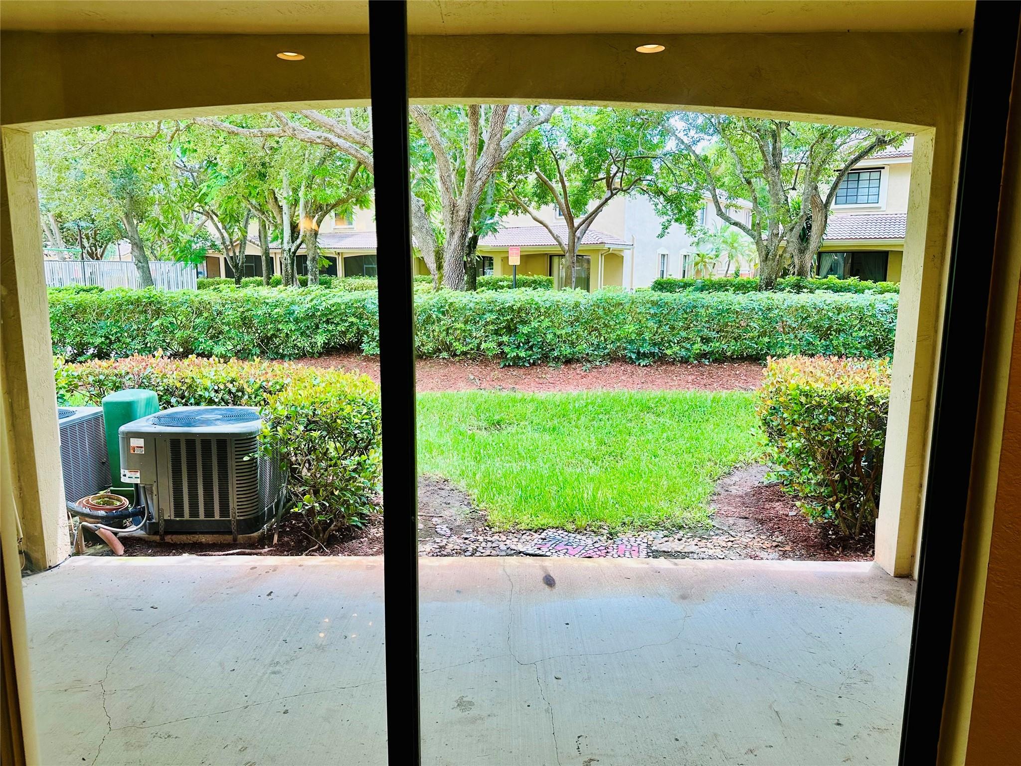 COURTYARD HOMES AT THE GROVE - Residential