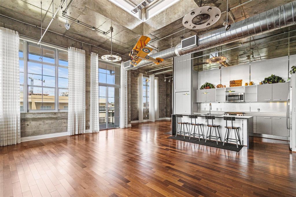 Photo of 410 NW 1st Ave #701, Fort Lauderdale, FL 33301 (MLS # F10509292)