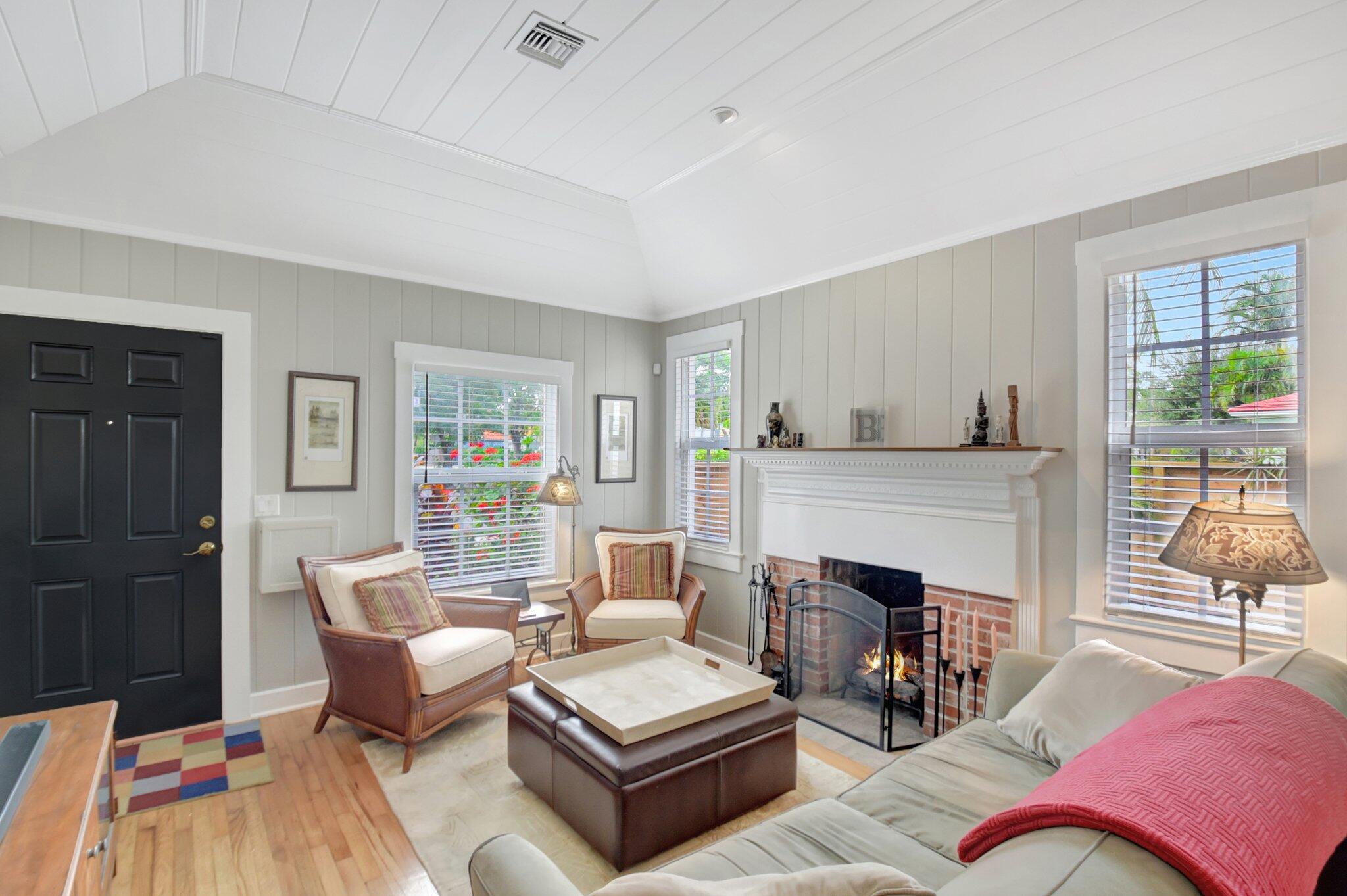 445 34th Street
